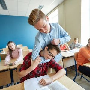 Як захистити дітей від булінгу: поради для батьків та вчителів