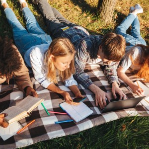 Можно ли поступить в ВУЗ без ВНО?