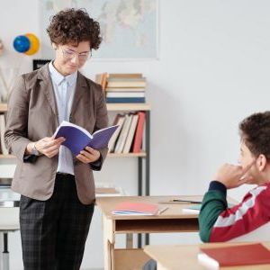 Как оригинально поздравить с Днем учителя