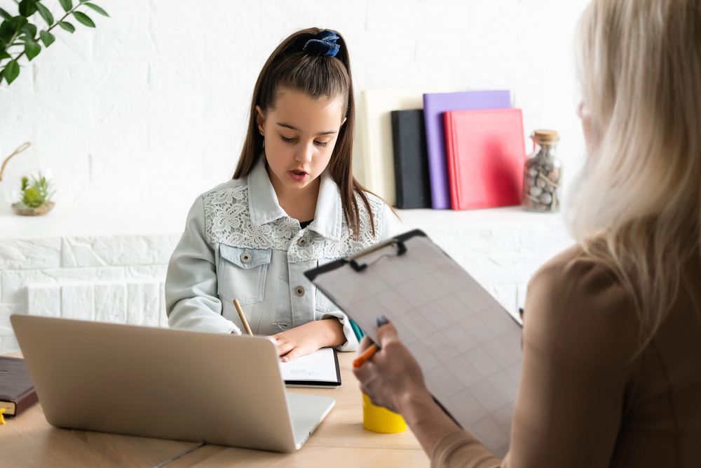 Що таке білінгвізм, і чому вашій дитині варто вчити іноземну мову з раннього віку