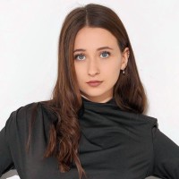 Катерина Овчаренко  репетитор  Англійської мови онлайн