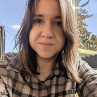 Ангелина Демчук  репетитор  Физики онлайн