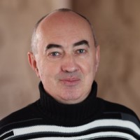 Репетитор - Максим Д. id: 141028