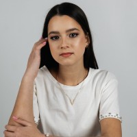 Іванна Стриковська  репетитор  Молодших класів онлайн