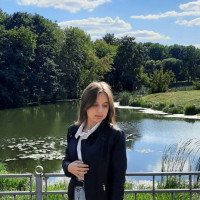 Анна Оверчук  репетитор  Української мови та літератури онлайн