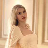Репетитор - Каріна В. id: 160351