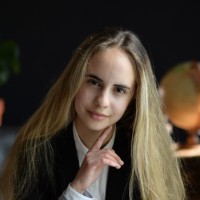 София Кметь  репетитор  Математики онлайн