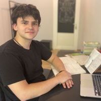Репетитор - Арсений Ш. id: 54185