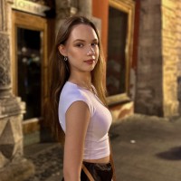 Репетитор Вероніка Голуб - BUKI