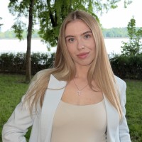 Лора Онопрiєнко  репетитор  Англійської мови онлайн
