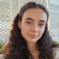 Репетитор Аліса Ляпустіна - BUKI