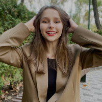 Аліна Т.