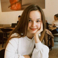 Поліна С.