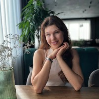 Репетитор Анастасія Отрішко - BUKI