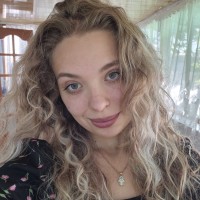 Євгенія Ч.