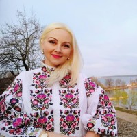 Валентина Шиманська  репетитор  Української мови та літератури онлайн