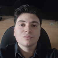 Роман Ахтемийчук  репетитор  Англійської мови Черновцы