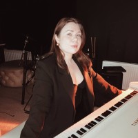 Репетитор - Светлана Р. id: 193657