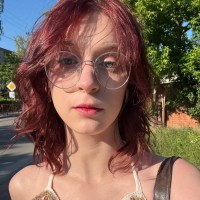 Репетитор Анастасія Крупська - BUKI