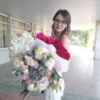 Репетитор Анастасія Шостак - BUKI