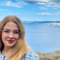 Репетитор Каролина Боровикова - BUKI