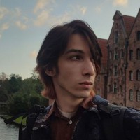 Репетитор - Иван М. id: 184401