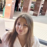 Уляна Х.