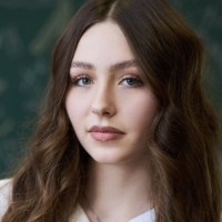 Репетитор - Вероника П. id: 194139