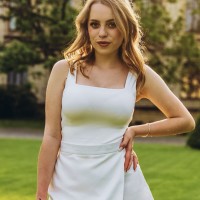 Репетитор - Алина Р. id: 200229