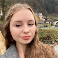 Яна Кушнірюк  репетитор  Математики онлайн