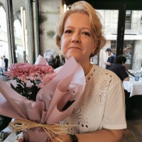 Yulia Lobuznova  репетитор  Англійської мови онлайн