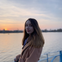 Єлизавета Р.