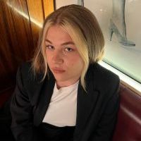 Репетитор - Євгенія М. id: 65812