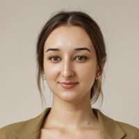 Репетитор - Ніколь М.