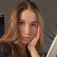 Репетитор - Карина Е. id: 197608
