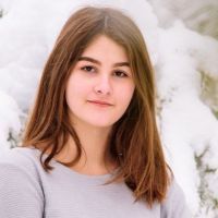 Репетитор - Юлія Д. id: 78020