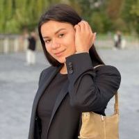 Репетитор - Юлія Ф. id: 54011