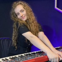 Репетитор Юлія Долгіх - BUKI