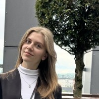 Репетитор Анастасія Михалецька - BUKI