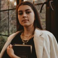 Репетитор - Анастасія С. id: 139780