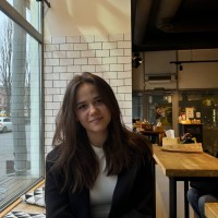 Яна Лаврова  репетитор  Англійської мови онлайн