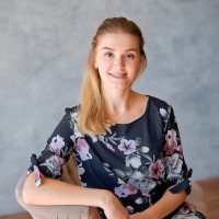Репетитор Анастасія Кулінічева - BUKI