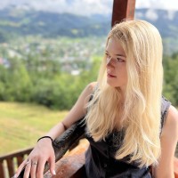 Репетитор - Вікторія Б. id: 179437
