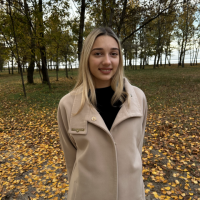 Аліна К.
