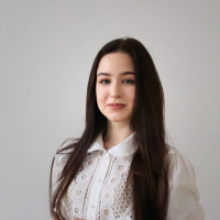 Репетитор - Дарина П. id: 153794