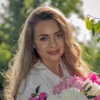 Аліна Хропач  репетитор  Англійської мови онлайн