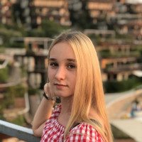 Репетитор - Юлия И. id: 152410