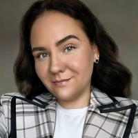 Оксана Бациц