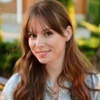 Анна Завгородня  репетитор  для Підготовки до школи онлайн