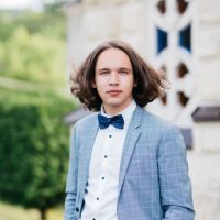 Репетитор - Андрій Я. id: 111739